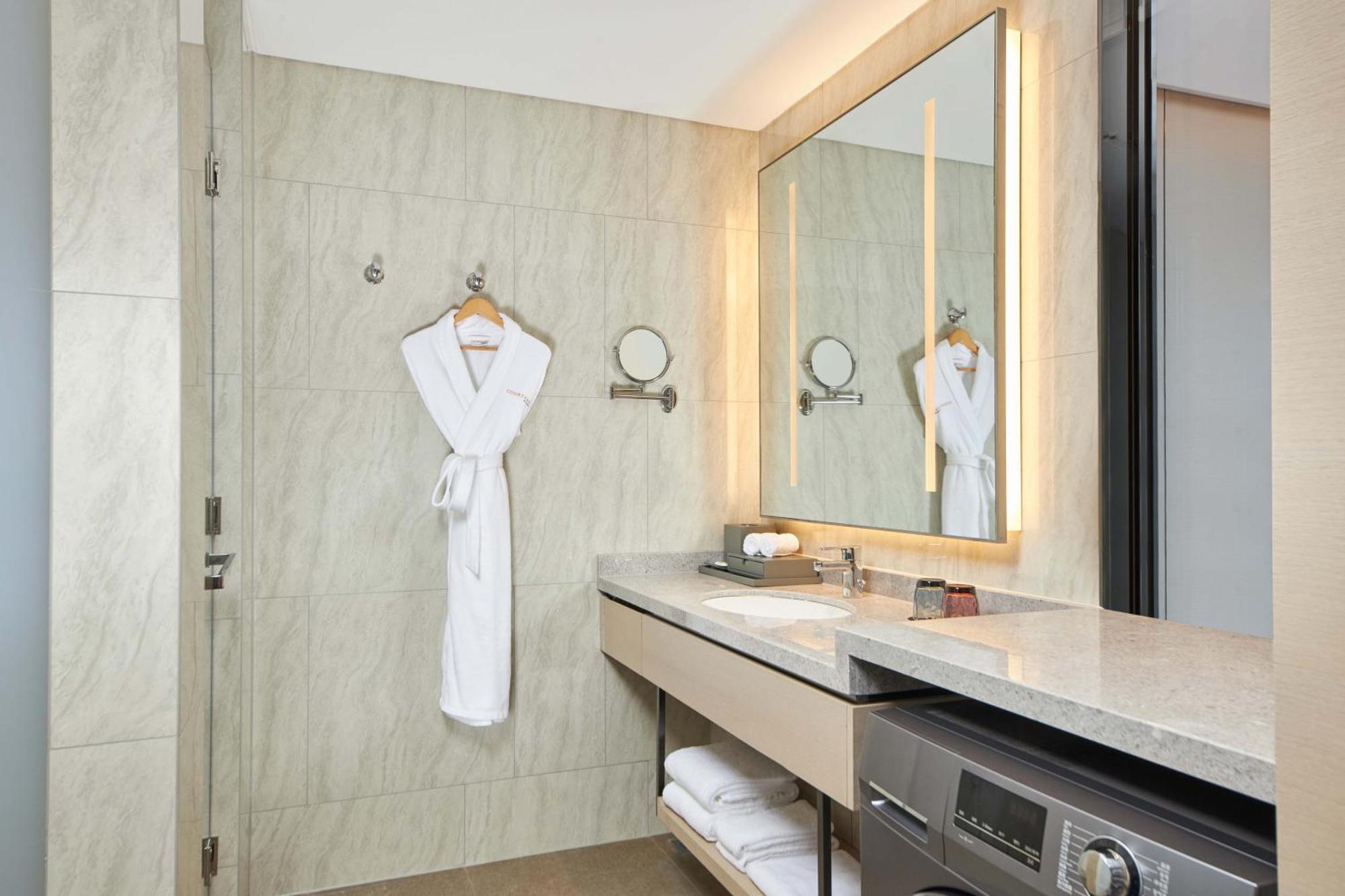 Courtyard By Marriott Changchun Exterior photo