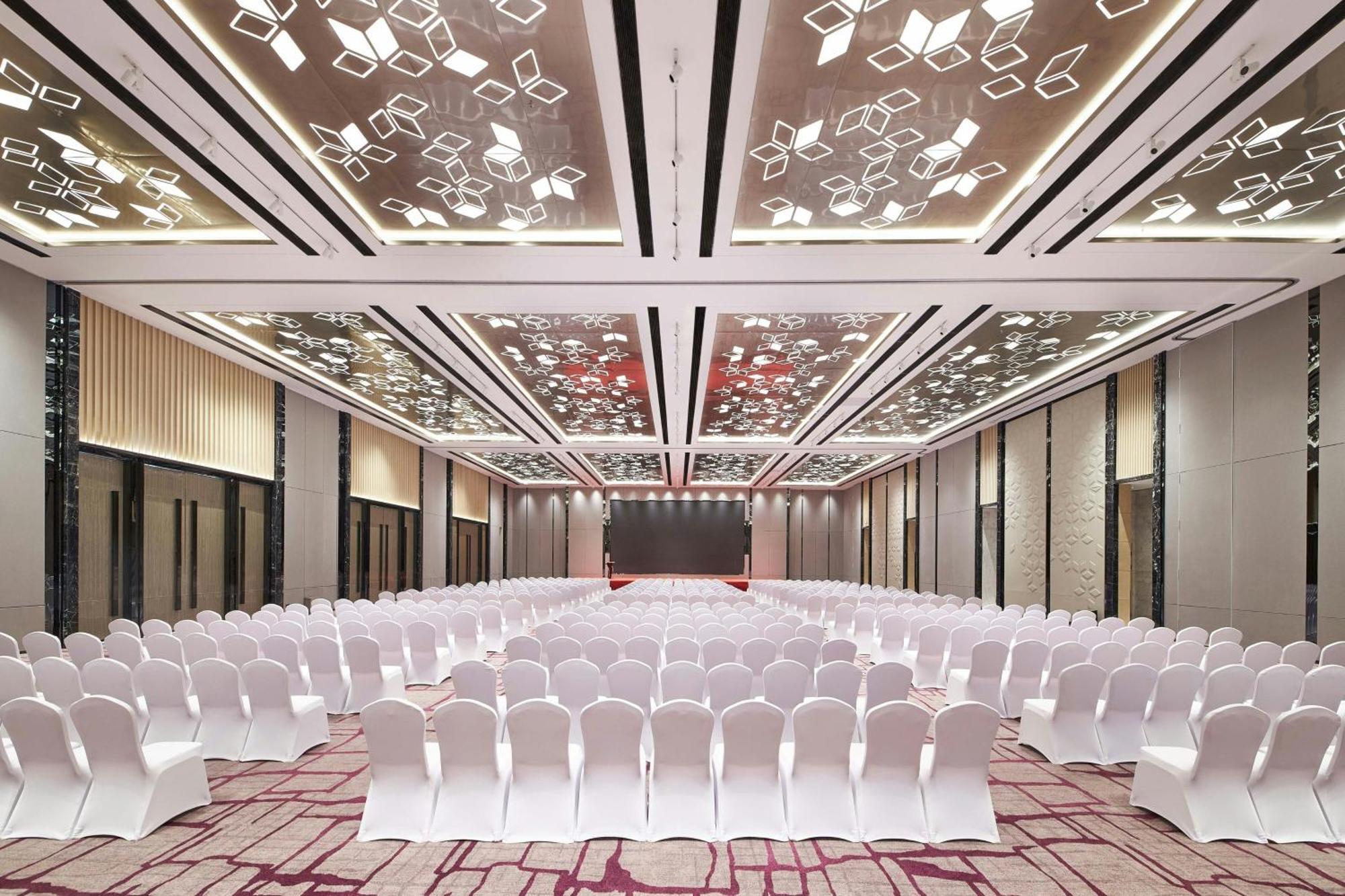 Courtyard By Marriott Changchun Exterior photo